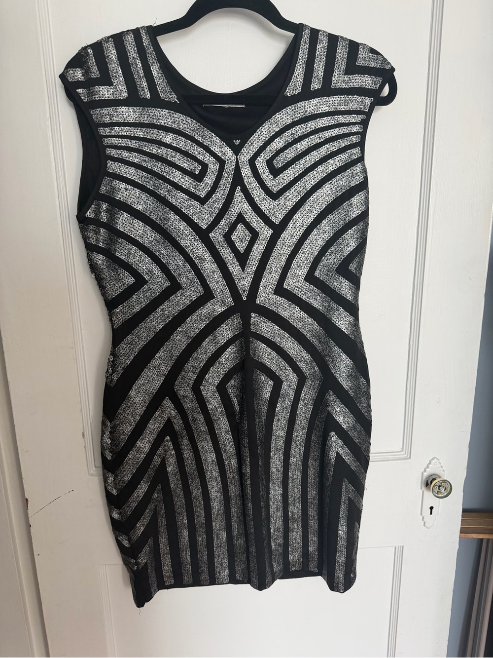 Romeo & Juliet Couture Black and Silver Geometric Sleeveless Bodycon Dress
